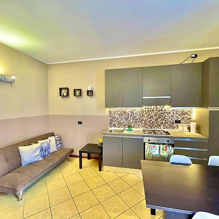 Casa Di Mirco - Ampio E Moderno Bilocale Apartment Castenedolo Екстериор снимка